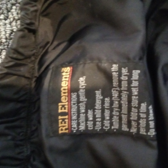 REI Womens Track Outdoor Gorpcore  Nylon Black Pants Elastic Waist Size 14P - Picture 2 of 11